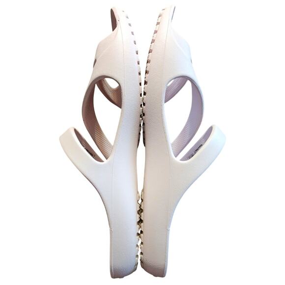 Crocs Slip On Women's Kadee II Pink Sandal Size 7 - Picture 4 of 8